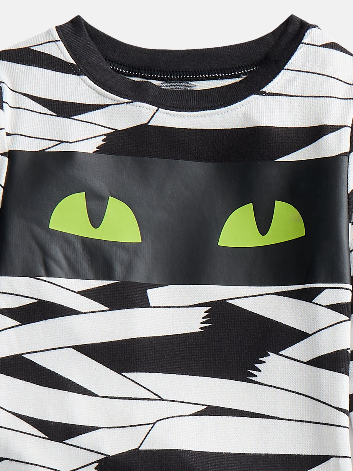 Halloween Boys' Glow In the Dark Top and Pants Pajama Set from Way to Celebrate, 2-Piece
