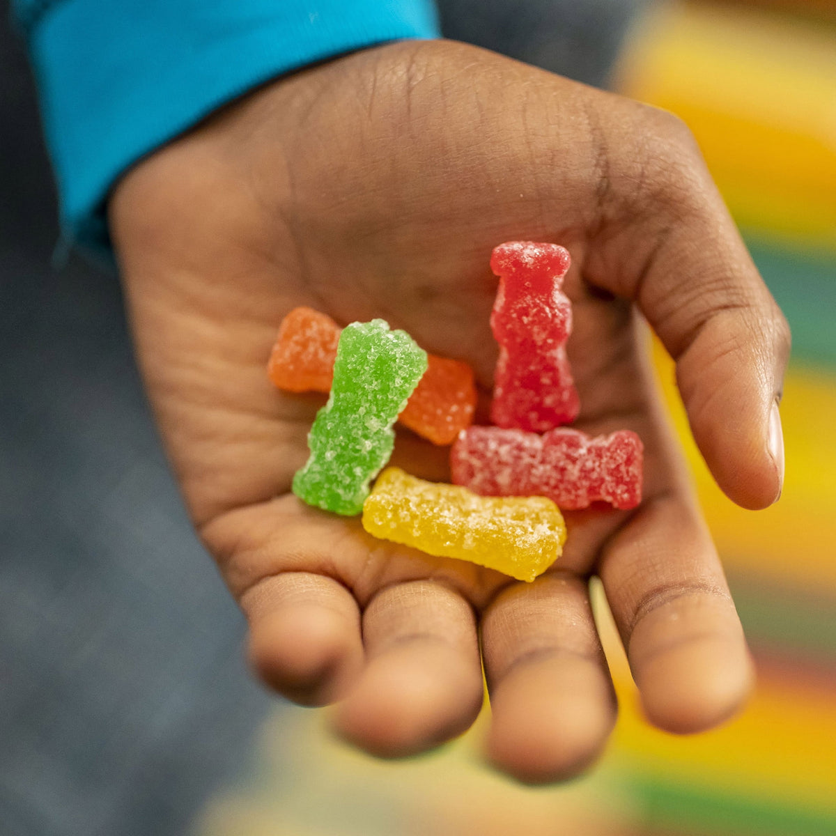 SOUR PATCH KIDS & SWEDISH FISH Mini Soft & Chewy Gummy Halloween Candy Variety Pack, 80 count