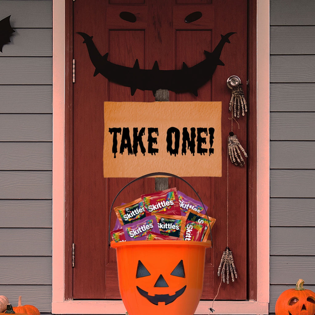 Skittles Original, Wild Berry & Shriekers Fun Size Chewy Halloween Candy, 20 Count Bulk Bag